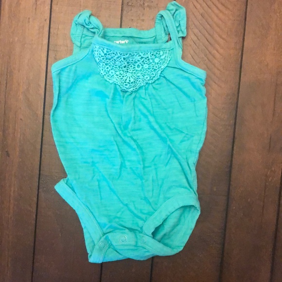 🌼 3 Tank Tops onsies - Picture 9 of 10